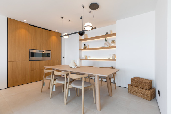 Modernes, komplett saniertes Apartment in erster Meereslinie von Portixol Bild 5