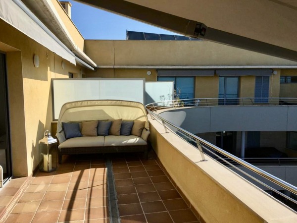 Penthouse-Wohnung mit Meerblick an der Strandpromenade von Ciudad Jardin Bild 3