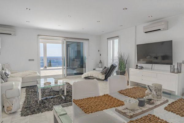 Modernes Penthouse mit herrlichem Blick auf das Meer in Cala Pi Bild 7