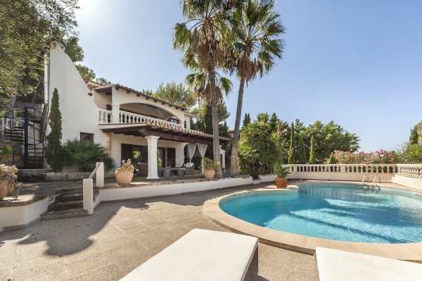 Mediterrane Villa mit Pool in ruhiger Lage von Santa Ponsa