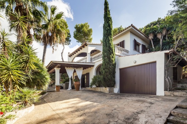 Mediterrane Villa mit Pool in ruhiger Lage von Santa Ponsa Bild 2