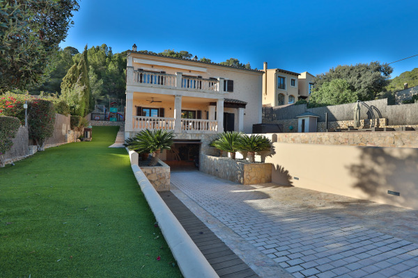 Mediterrane Villa mit Pool in Calvia im Südwesten der Insel Bild 2