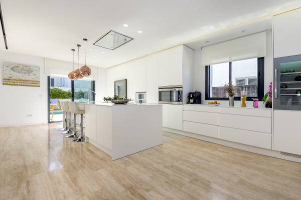 Moderne, mediterrane Villa nahe den Golfplätzen von Palma Bild 3