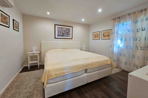 Apartment mit Meerblick in privilegierter Lage direkt am Yachthafen Port Adriano Bild 8