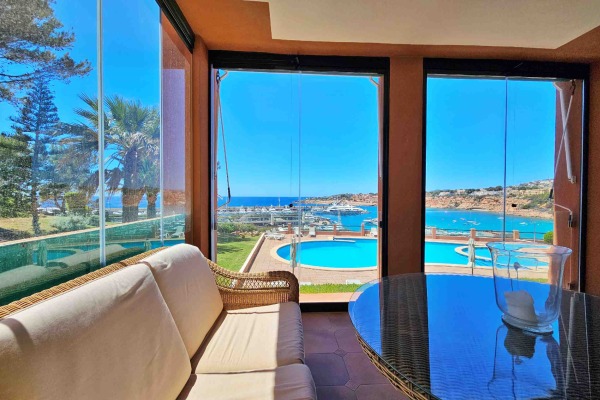 Apartment mit Meerblick in privilegierter Lage direkt am Yachthafen Port Adriano Bild 11