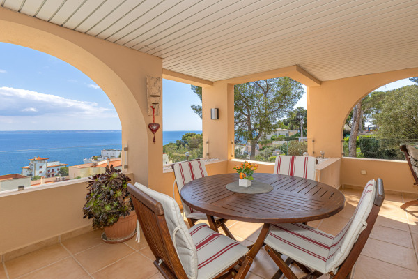 Gemütliche Wohnung mit herrlichem Blick in die Bucht von Palma Bild 4