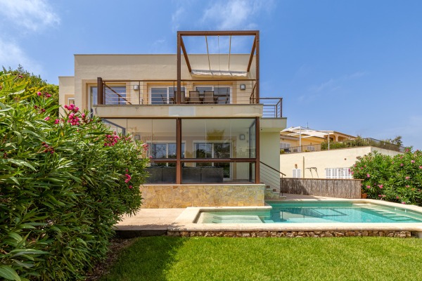 Exklusive Villa mit direktem Strandzugang zur Cala Mandía und Traumblick Bild 9