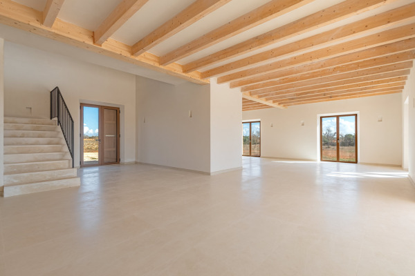 Neugebaute Naturstein-Finca mit Pool bei Ses Salines Bild 4