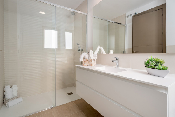 Neugebaute Meerblick-Villa mit Pool im Nordosten Mallorcas Bild 11