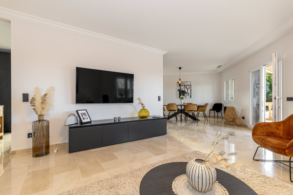 Mediterrane Villa mit Blick auf das Meer in Sa Torre Bild 3