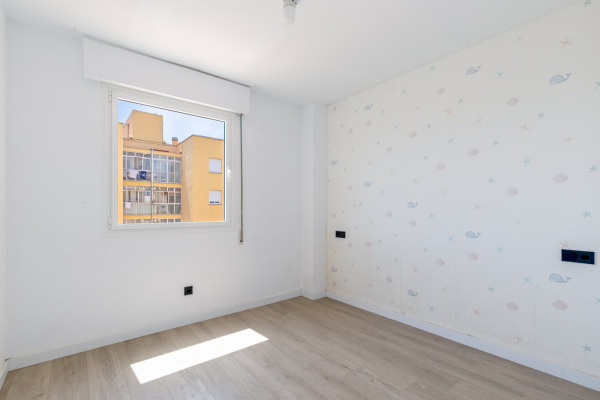 Strandnahe Meerblickwohnung über den Dächern von Portixol Bild 10