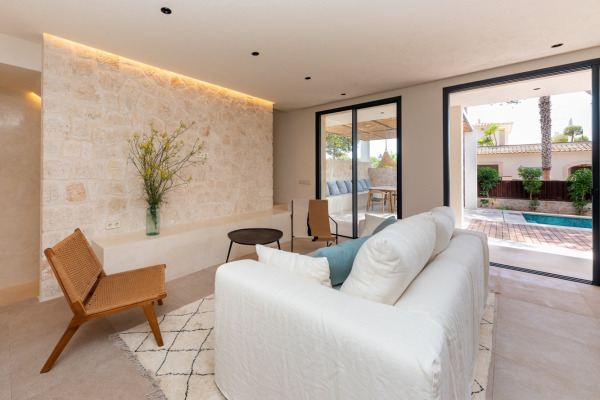 Luxuriöse Neubauvilla mit Pool in Cap des Moro im Naturpark Mondragó Bild 4