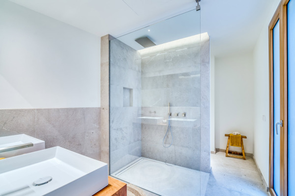 Modernes Apartment in einem komplett renovierten, historischen Gebäude Bild 9