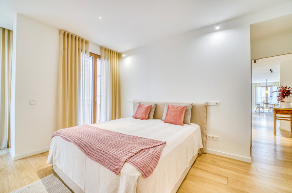 Modernes Apartment in einem komplett renovierten, historischen Gebäude Bild 10