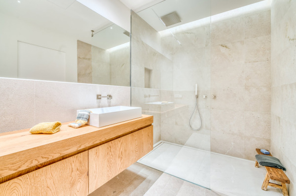 Modernes Apartment in einem komplett renovierten, historischen Gebäude Bild 11